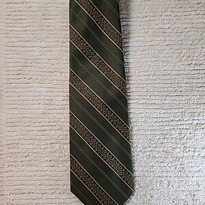 Vintage Beau Brummell Mr. John Tie Men's striped Pattern  Green gold Neck Tie